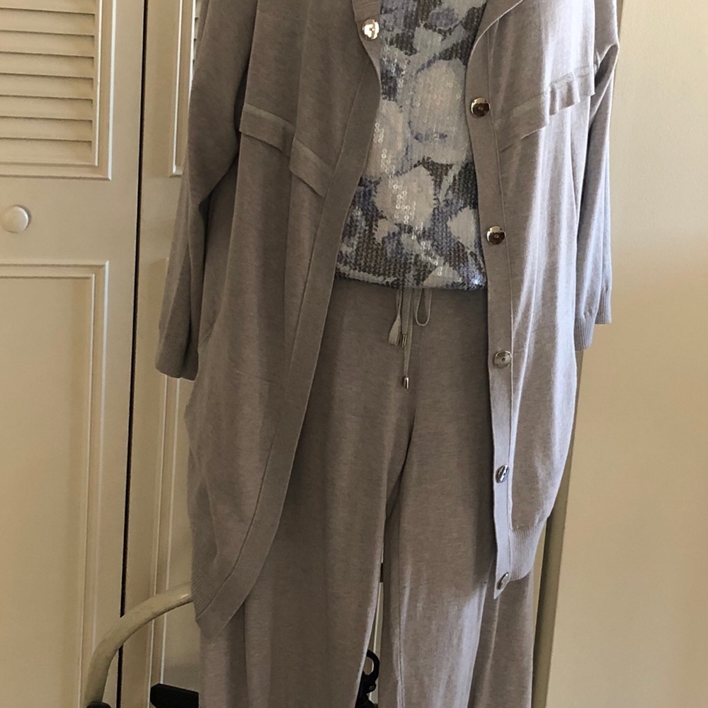 Escada Sport Sz L cotton/cashmere 3piece pant set